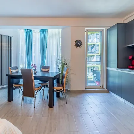 Onix 108 - & Pool Apartmán Năvodari